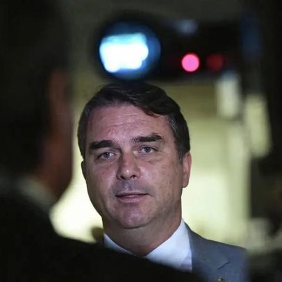 Flávio Bolsonaro reforça candidatura e busca unidade com a centro-direita