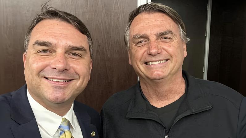 Flávio é considerado menos competitivo do que Tarcísio para enfrentar Lula