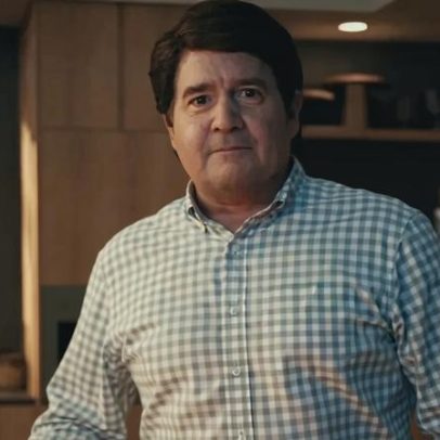 Estrela da Food Network parece irreconhecível em aniversário de 58 anos