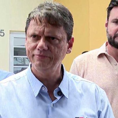 Tarcísio adia visita a Bolsonaro na Papudinha prevista para quinta