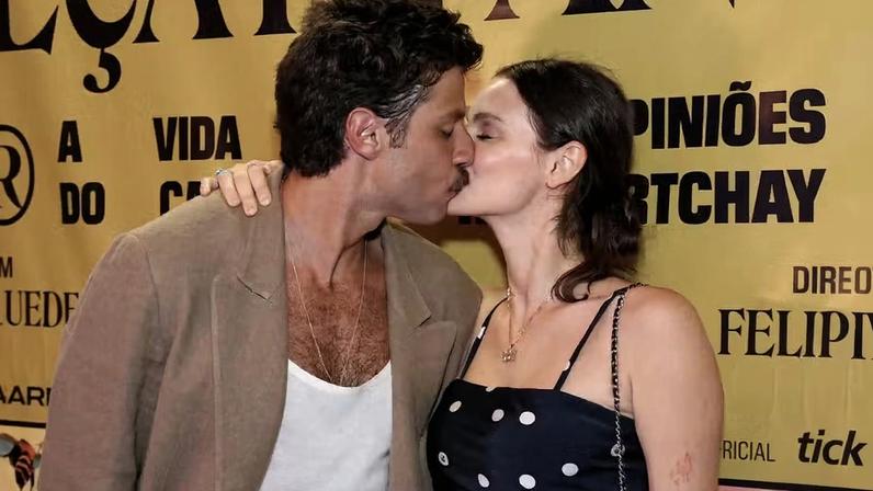 Chay Suede e Laura Neiva — Foto: ROBERTO FILHO / BRAZIL NEWS
