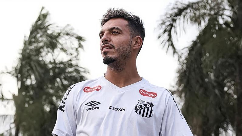 Gabriel Menino é o novo jogador do Santos