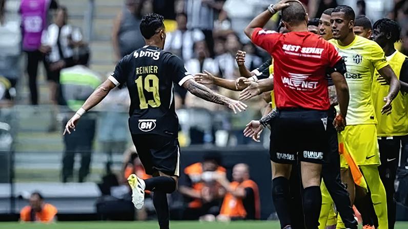 Atlético-MG abre o placar, empata com Betim na estreia do Mineiro
