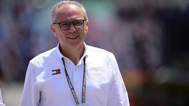 Stefano Domenicali, presidente da F1, no GP do Bahrein de 2025 — Foto: Andrea Diodato/NurPhoto via Getty Images