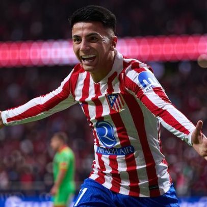 Benfica busca contratar Thiago Almada, ex-Botafogo