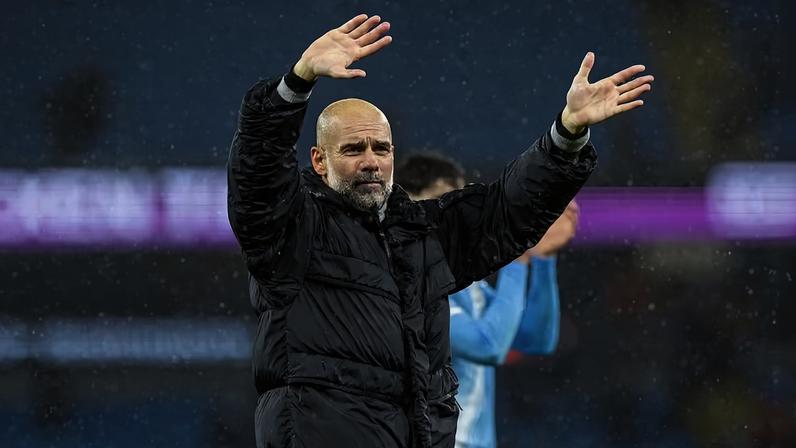 Pep Guardiola afasta rumores sobre saída do City — Foto: Getty Images