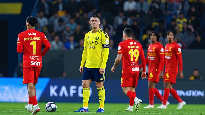 Cristiano Ronaldo em Al-Nassr x Al-Qadsiah no Saudita — Foto: Getty Images