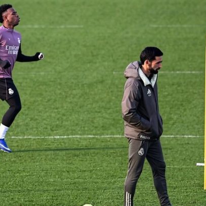 Novo treinador do Real Madrid deixa quatro jogadores de fora na estreia