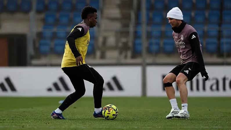 Arbeloa aposta em Vini Jr. em seu segundo jogo no comando do Real — Foto: Getty Images