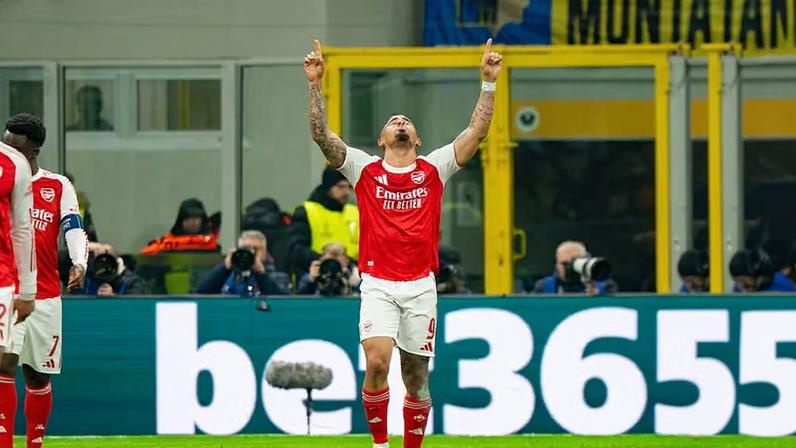 Gabriel Jesus em Inter de Milão x Arsenal na Champions League — Foto: Luca Rossini/NurPhoto via Getty Images