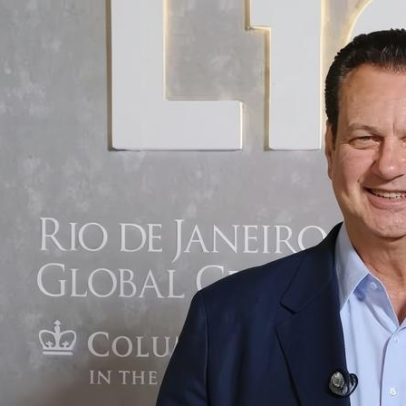 Kassab cobra que Tarcísio mostre identidade e não seja submisso a Bolsonaro