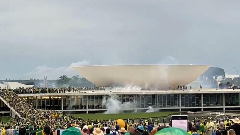 8 de janeiro: ataques às sedes dos Três Poderes ficam registrados na memória nacional