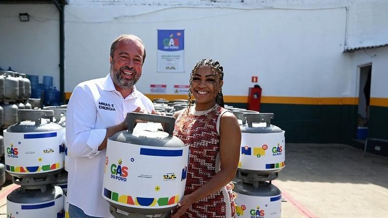 Governo inicia entregas de botijões em MG no Gás do Povo
