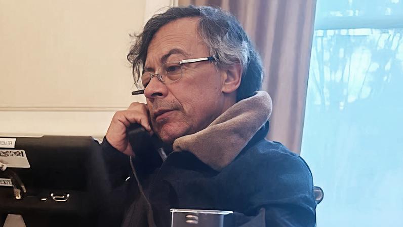 Gustavo Petro, presidente da Colômbia, conversa com Trump por telefone. Foto: Gustavo Petro/X