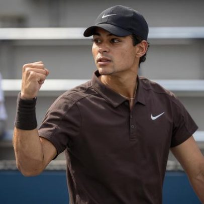 Guto vence em três sets e avança às quartas; cabeça 1 é eliminado