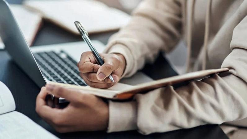 Upskilling ganha força e redefine a preparação das empresas para a era da IA