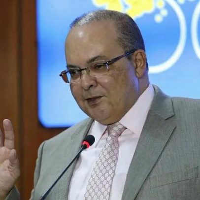 Oposição no DF solicita impeachment do governador após ser citado por Vorcaro