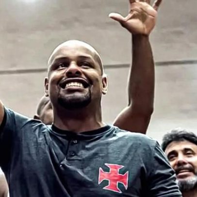 Vasco define substituto após saída de treinador