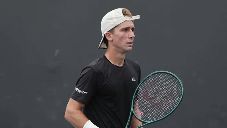 Leonardo Storck em treino no Australian Open (Reprodução)