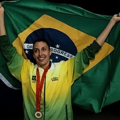 Bicampeã olímpica Sheilla revela diagnóstico de câncer de mama