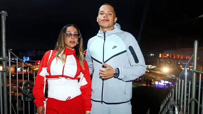 Valesca Popozuda leva filho para curtir The Town com ela — Foto: Clayton Felizardo/Brazilnews