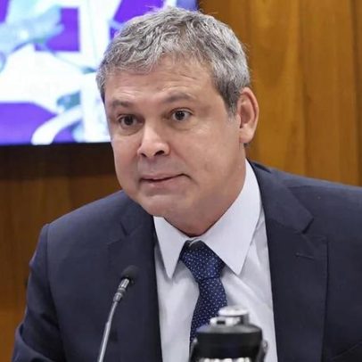 Lindbergh aciona Justiça contra Flávio Bolsonaro por vídeo editado de Lula