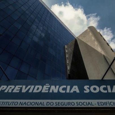 Aposentados têm até 14/02 para pedir ressarcimento ao INSS