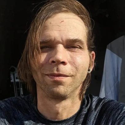 Estrela de Breaking Amish é levada de helicóptero ao hospital com suspeita de falha hepática