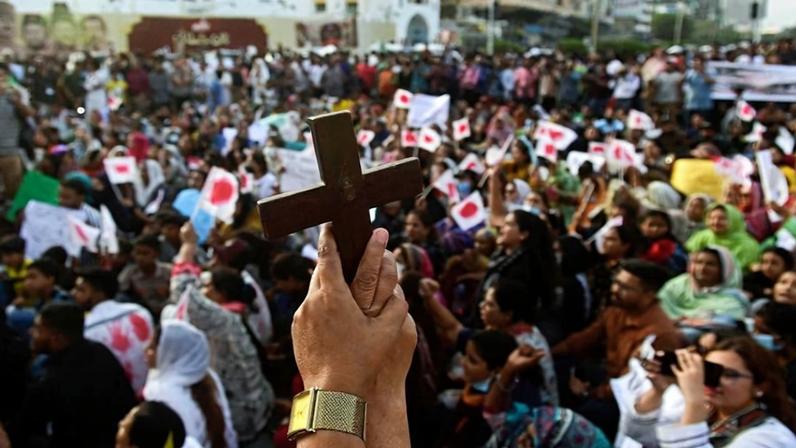 Paquistão: duas cristãs absolvidas em processo por blasfêmia