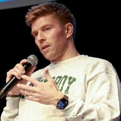 Kyle Cooke aborda implicações financeiras na separação de Amanda Batula