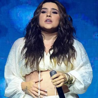 Lauana Prado anuncia gravidez durante show após término com Tati Dias