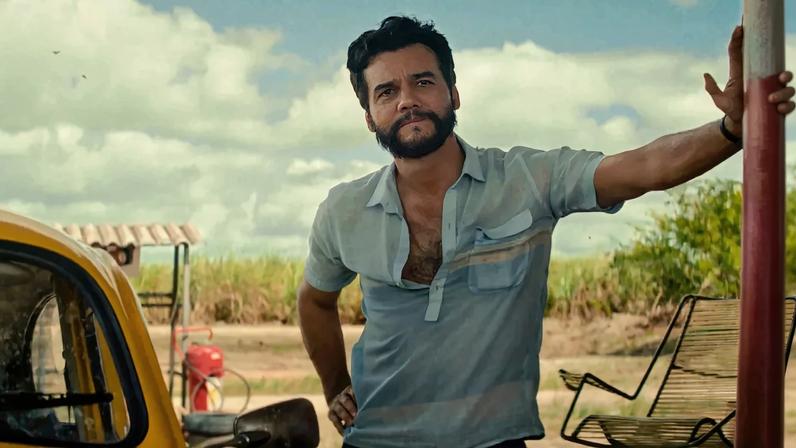 “O Agente Secreto”, protagonizado por Wagner Moura e dirigido por Kleber Mendonça Filho, é ambientado em Recife em 1977