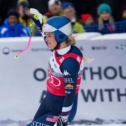 Lindsey Vonn é levada ao hospital após acidente, uma semana antes dos Jogos de 2026