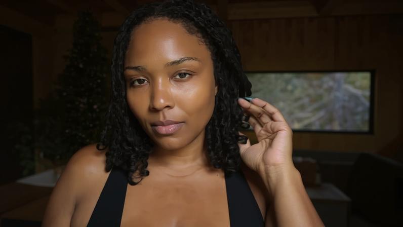 Lizzo showed off her shocking hair transformation on Friday.