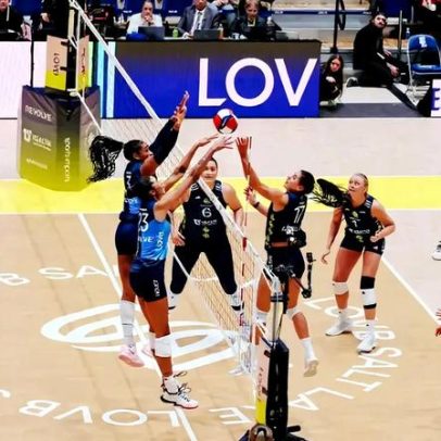 Brasileira medalhista olímpica bate recorde de bloqueios na Liga Americana