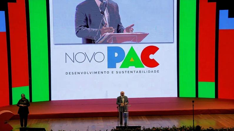 Presidente Lula durante o lançamento do Novo PAC, em 2023.