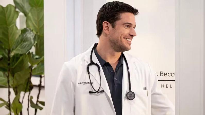 Marco Pigossi na série 'Mentes Extraordinárias' (Brilliant Minds) — Foto: Divulgação/NBC