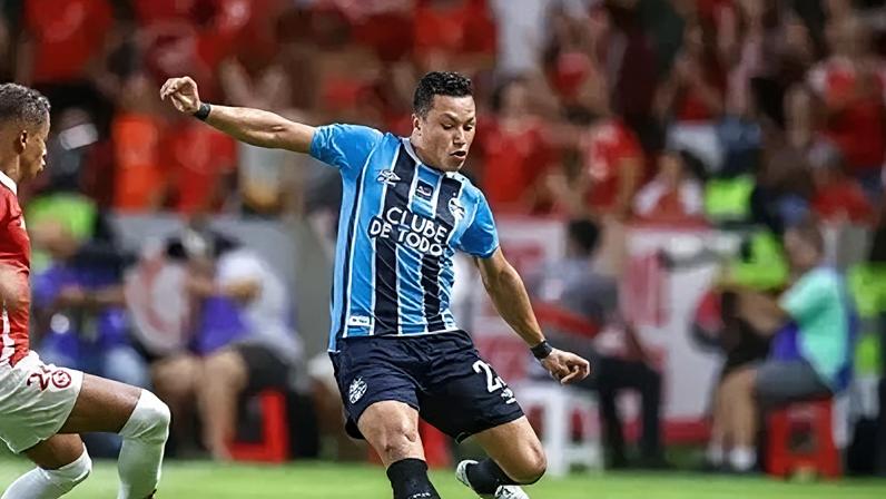 Marlon foi titular do Grêmio contra o Inter pela primeira fase do Gauchão de 2026