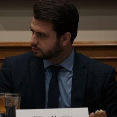 Prisão de Filipe Martins, ex-assessor de Bolsonaro, é mantida