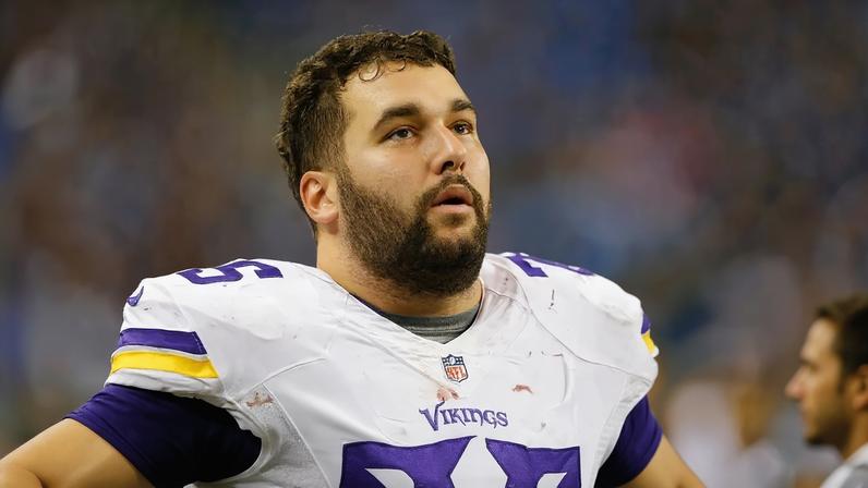 Ex-jogador da NFL Matt Kalil comenta acusações da ex-esposa sobre o fim do casamento