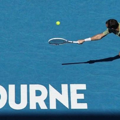 Medvedev vence de virada o Australian Open pela 30ª vez