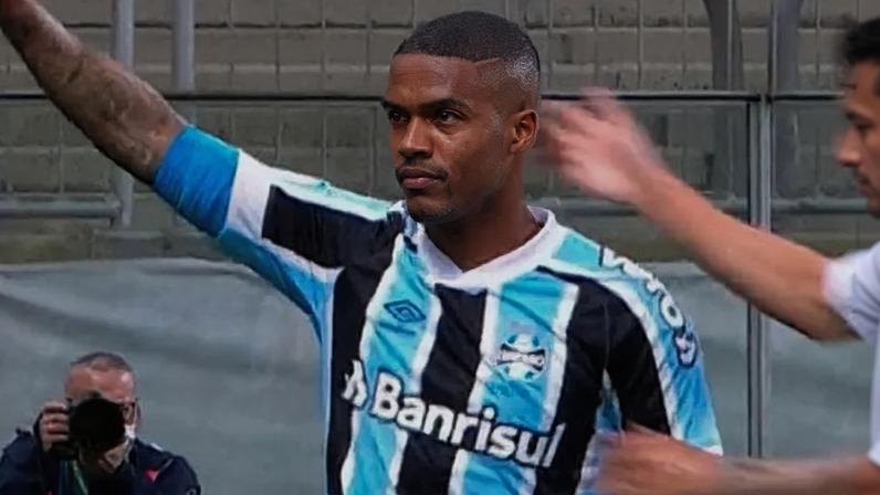 Eliminações inesperadas, rebaixamentos e derrotas marcantes: a lista de vexames que o torcedor gremista prefere esquecer.