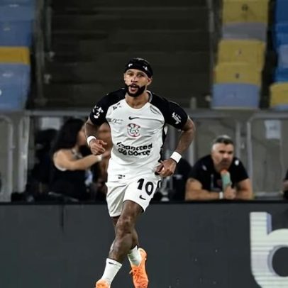 Palmeirense provoca Memphis na Bahia; astro do Corinthians reage