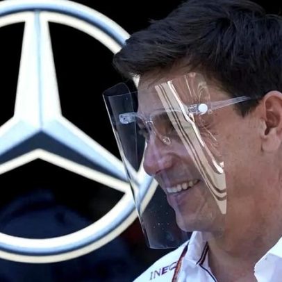 Toto Wolff aponta foco da Mercedes para 2026