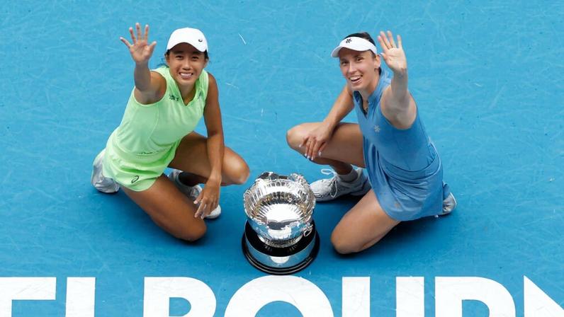 Elise Mertens e Shuai Zhang (Foto: Tennis Australia)