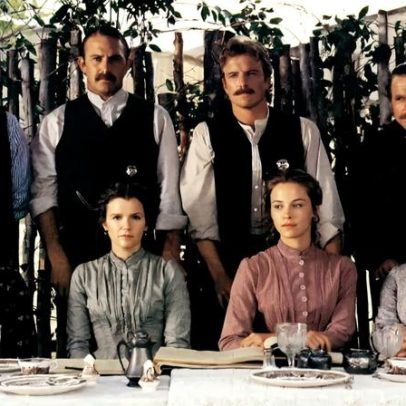 Coadjuvante de Catherine O’Hara em Wyatt Earp visita casa da atriz após morte trágica