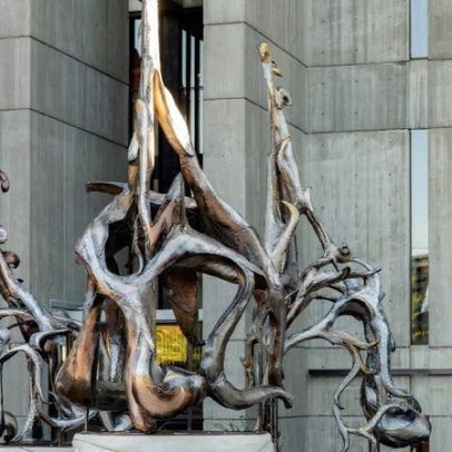 Rhea Vedro transforma desejos da comunidade em escultura em Boston