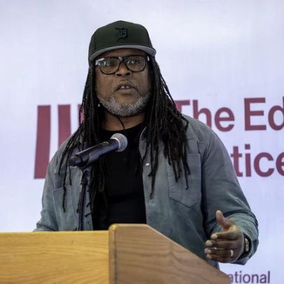 Ampliação do acesso à educação em prisões de Massachusetts