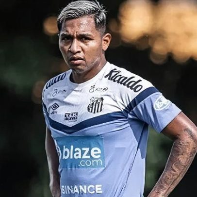 Atacante não se reapresenta, notifica Santos e pede rescisão de contrato
