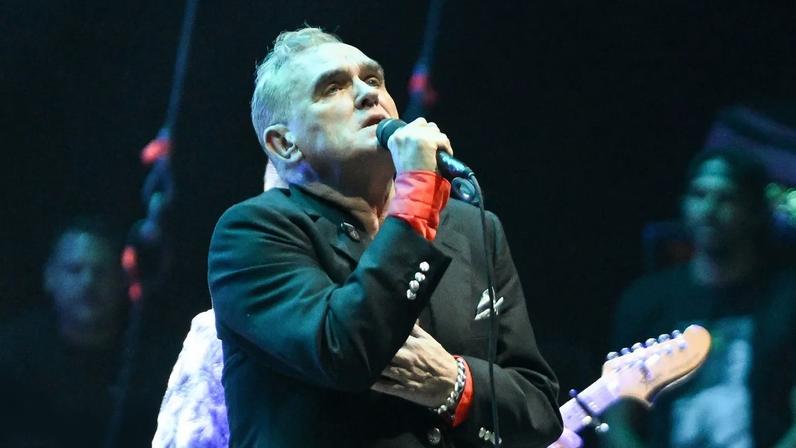 Morrissey toca clássico dos Smiths pela primeira vez em 29 anos